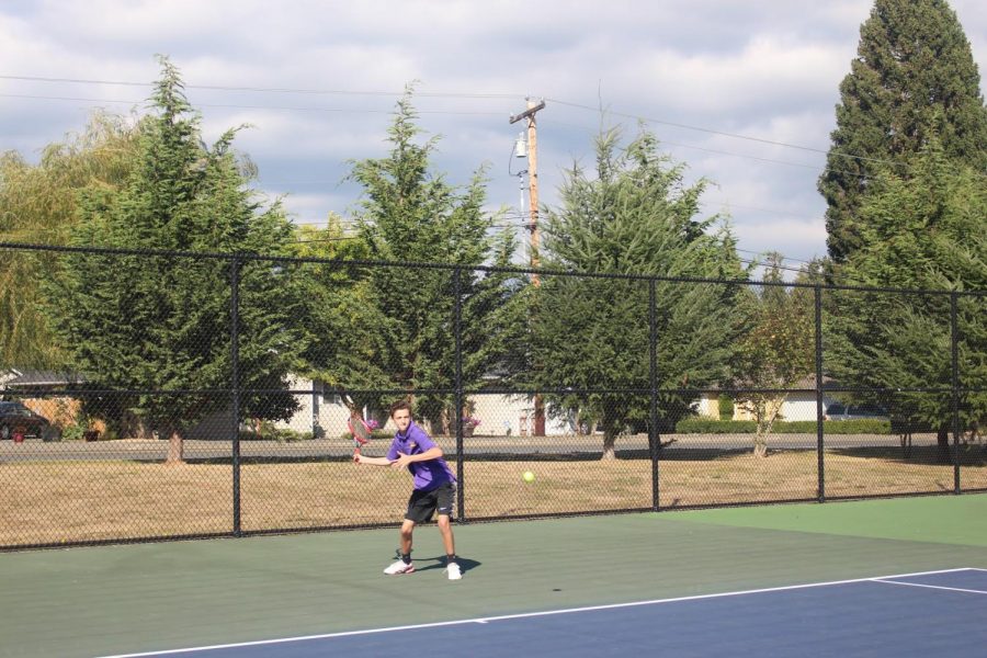 COMING+AT+YOU%3A+One+of+our+great+tennis+players%2C+practicing+for+districts%2C+He+was+with+his+team%2C+who+were+also+preparing+for+Districts.+%0A