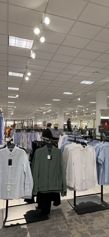 No masks? People shop at Nordstrom's without a mask. Only in the month of March, it would have been abnormal to see an individual in public without wearing a mask. "It definitely feels weird to see people not wearing masks because it has become such a normal thing in society. It took me some time to get used to seeing people without masks on in public," senior Kerrah Conner said.