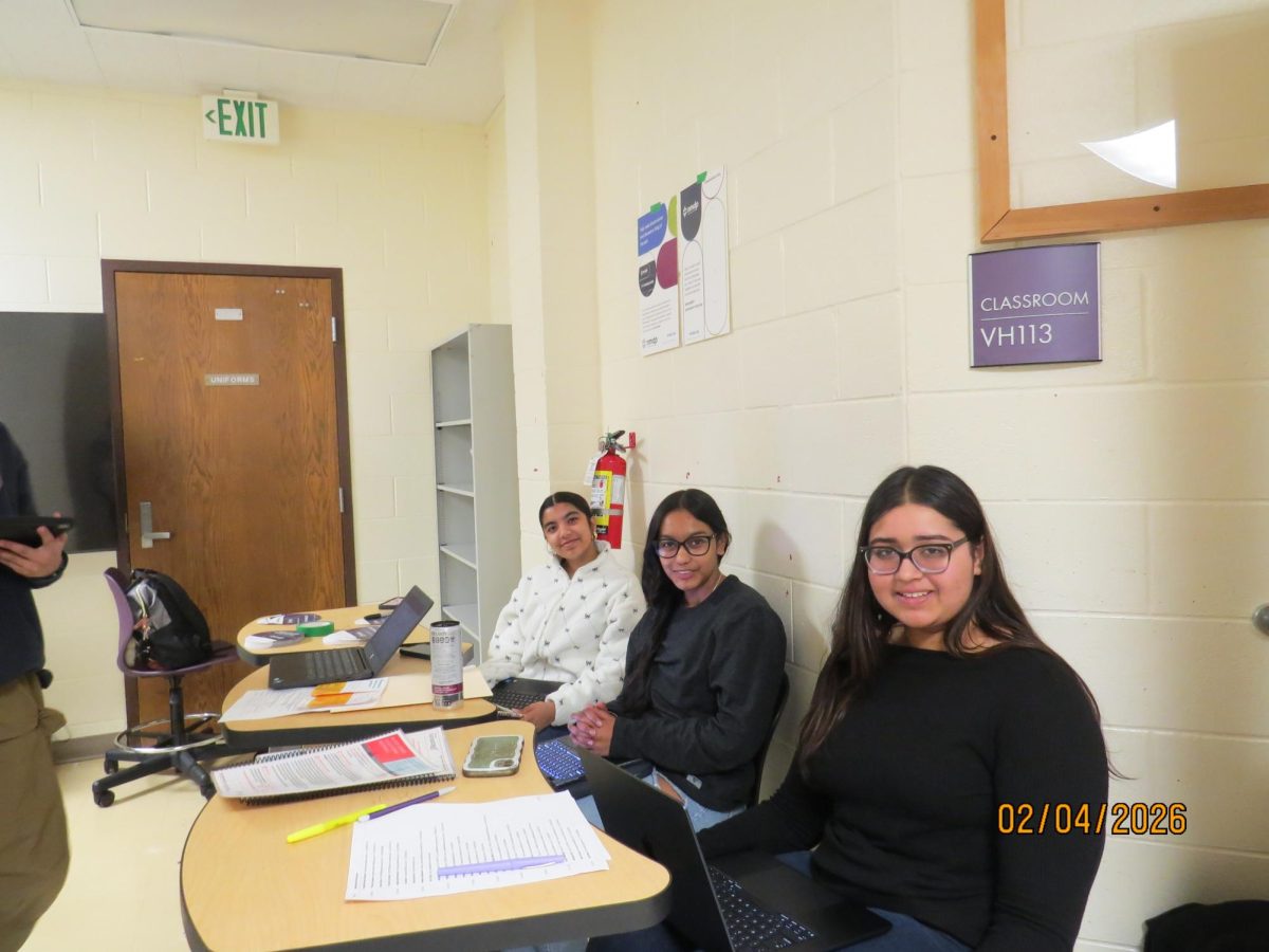 Junior Tavisha Srivastava,  junior Harshita Sinha and sophomore Prasha Walla help at the registration tables during the blood drive on Feb. 4, 2026.